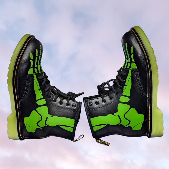 Rare Glow in the Dark Skele Bone Black Lace Up Classic Doc Dr Martens Sz 5 Women - Picture 4 of 8